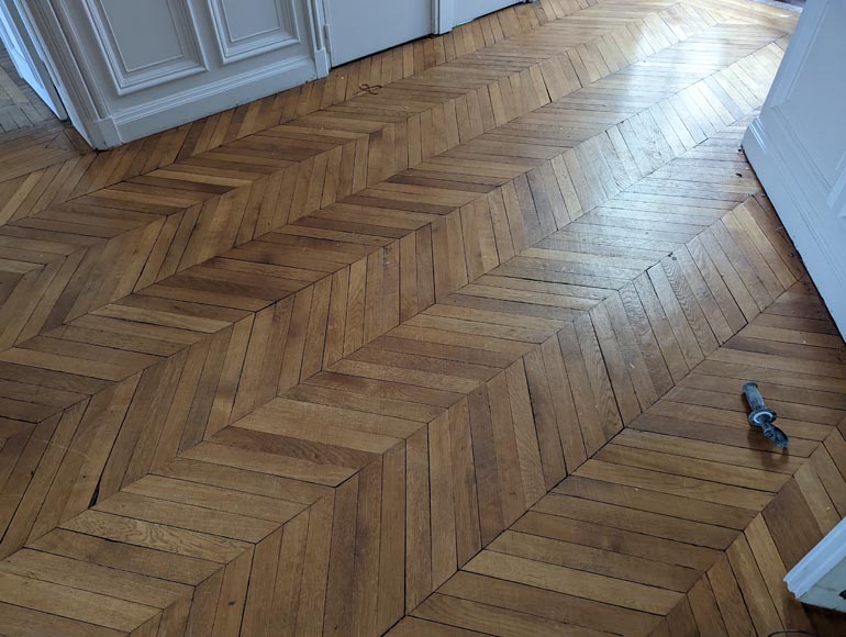 Lot de 15 m² de parquet point de Hongrie en chêne Lot de 15 m² de parquet point de Hongrie en chêne-2