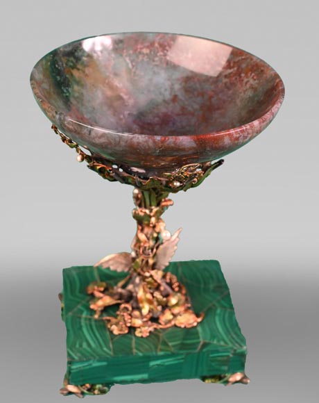 François-Désiré FROMENT-MEURICE, Coupe en argent, agate et malachite ornée d'un riche décor maritime, 1853 François-Désiré FROMENT-MEURICE, Coupe en argent, agate et malachite ornée d'un riche décor maritime, 1853-1