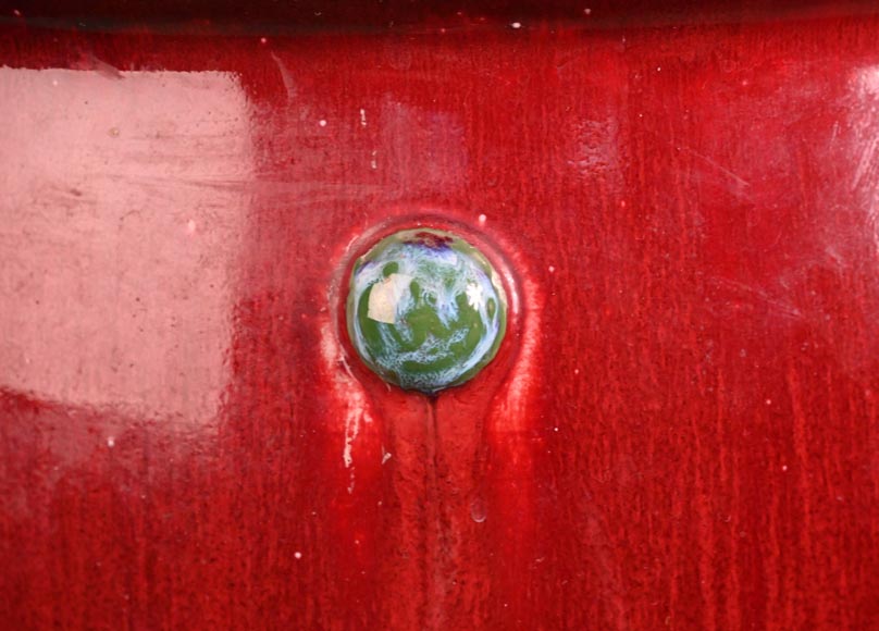 Taxil DOAT pour la manufacture de SÈVRES, Jardinière en porcelaine émaillée rouge sang de bœuf, 1907 Taxil DOAT pour la manufacture de SÈVRES, Jardinière en porcelaine émaillée rouge sang de bœuf, 1907-3