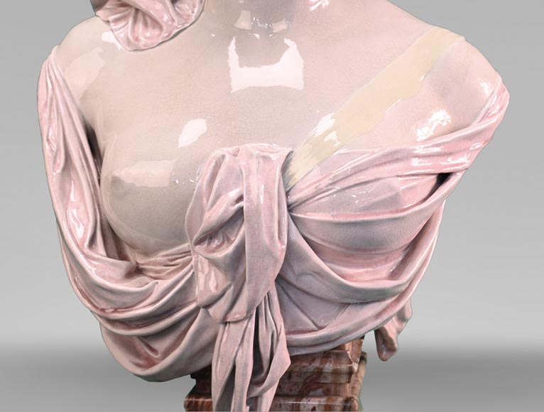 Louis-Robert CARRIER-BELLEUSE pour la faïencerie de CHOISY-LE-ROY, Buste de Diane, vers 1900 Louis-Robert CARRIER-BELLEUSE pour la faïencerie de CHOISY-LE-ROY, Buste de Diane, vers 1900-5