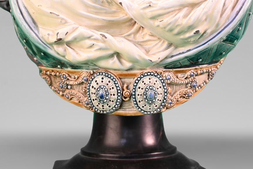 Albert-Ernest CARRIER-BELLEUSE, Faïencerie de CHOISY-LE-ROI, Buste d'une Orientale en faïence émaillée Albert-Ernest CARRIER-BELLEUSE, Faïencerie de CHOISY-LE-ROI, Buste d'une Orientale en faïence émaillée-6