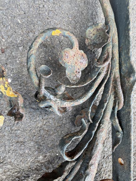 Lanterne en fer forgé ornée de volutes et de feuillages, XIXe siècle Lanterne en fer forgé ornée de volutes et de feuillages, XIXe siècle-6