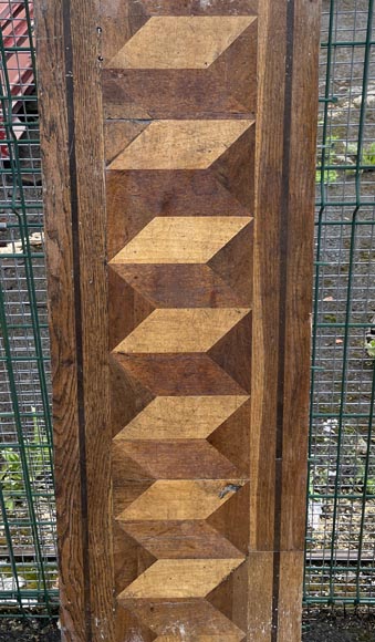 Frises de parquet Napoléon III – 3,4 m² – motif losanges croisés et liseré noir Frises de parquet Napoléon III – 3,4 m² – motif losanges croisés et liseré noir-3