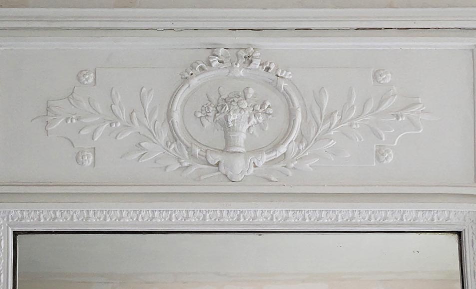 Trumeau de style Louis XVI orné d'un panier de fruits Trumeau de style Louis XVI orné d'un panier de fruits-1