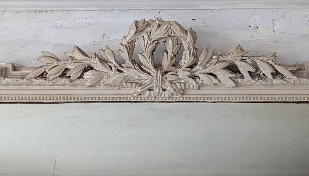 Trumeau de style Louis XVI décoré d'une double couronne de laurier Trumeau de style Louis XVI décoré d'une double couronne de laurier-1