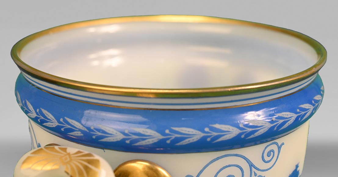 BACCARAT, Vase en cristal au décor néo-grec, vers 1867 BACCARAT, Vase en cristal au décor néo-grec, vers 1867-6