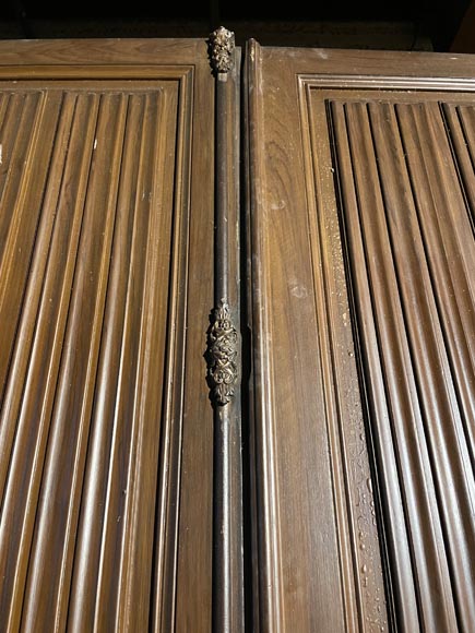 Double porte en chêne à décor de pli de serviette Double porte en chêne à décor de pli de serviette-1