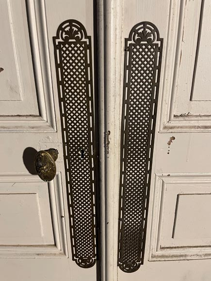 Double porte en chêne à décor de pli de serviette Double porte en chêne à décor de pli de serviette-10