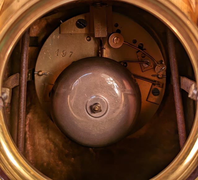 Charles Stanislas MATIFAT, la pendule aux éléphants un modèle orientalisant de présenté au Crystal Palace en 1851 Charles Stanislas MATIFAT, la pendule aux éléphants un modèle orientalisant de présenté au Crystal Palace en 1851-9