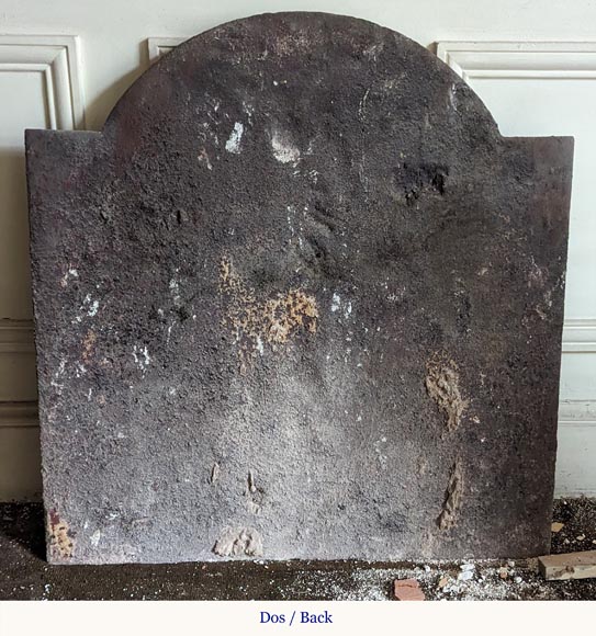 Plaque de cheminée aux Armes de France du XVIIIe siècle Plaque de cheminée aux Armes de France du XVIIIe siècle-6