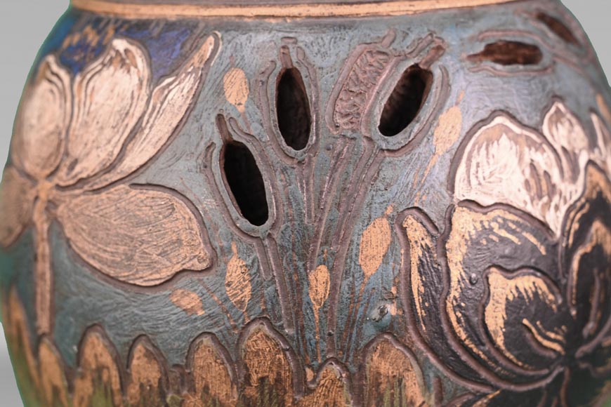 Ernest CHAPLET pour la manufacture HAVILAND, Vase au décor de plantes aquatiques, vers 1880 Ernest CHAPLET pour la manufacture HAVILAND, Vase au décor de plantes aquatiques, vers 1880-8