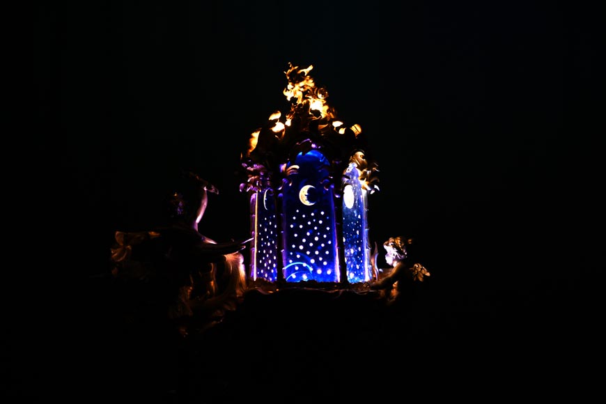 Fonderie d’art de Johann HERZNER (attribué à), Lanterne au foisonnant décor rococo, Seconde moitié du XIXe siècle Fonderie d’art de Johann HERZNER (attribué à), Lanterne au foisonnant décor rococo, Seconde moitié du XIXe siècle-3