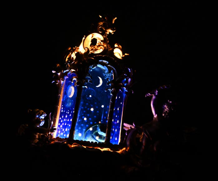 Fonderie d’art de Johann HERZNER (attribué à), Lanterne au foisonnant décor rococo, Seconde moitié du XIXe siècle Fonderie d’art de Johann HERZNER (attribué à), Lanterne au foisonnant décor rococo, Seconde moitié du XIXe siècle-5