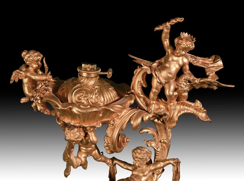 Fonderie d’art de Johann HERZNER (attribué à), Lanterne au foisonnant décor rococo, Seconde moitié du XIXe siècle Fonderie d’art de Johann HERZNER (attribué à), Lanterne au foisonnant décor rococo, Seconde moitié du XIXe siècle-6