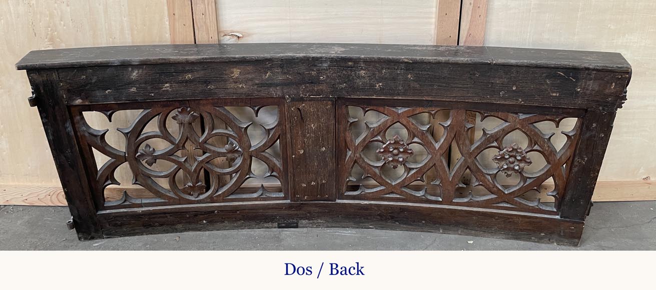 Élément de balustrade néo-gothique en bois doré et polychrome, XIXe siècle Élément de balustrade néo-gothique en bois doré et polychrome, XIXe siècle-7