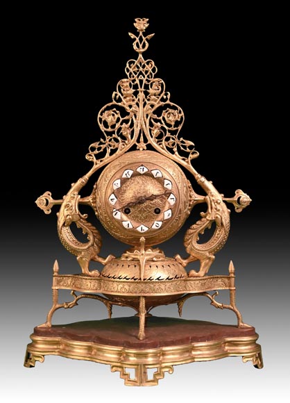Victor GEOFFROY-DECHAUME (modèle), Auguste-Maximilien DELAFONTAINE (bronzier), Garniture « persane » en bronze doré, vers 1852 Victor GEOFFROY-DECHAUME (modèle), Auguste-Maximilien DELAFONTAINE (bronzier), Garniture « persane » en bronze doré, vers 1852-1