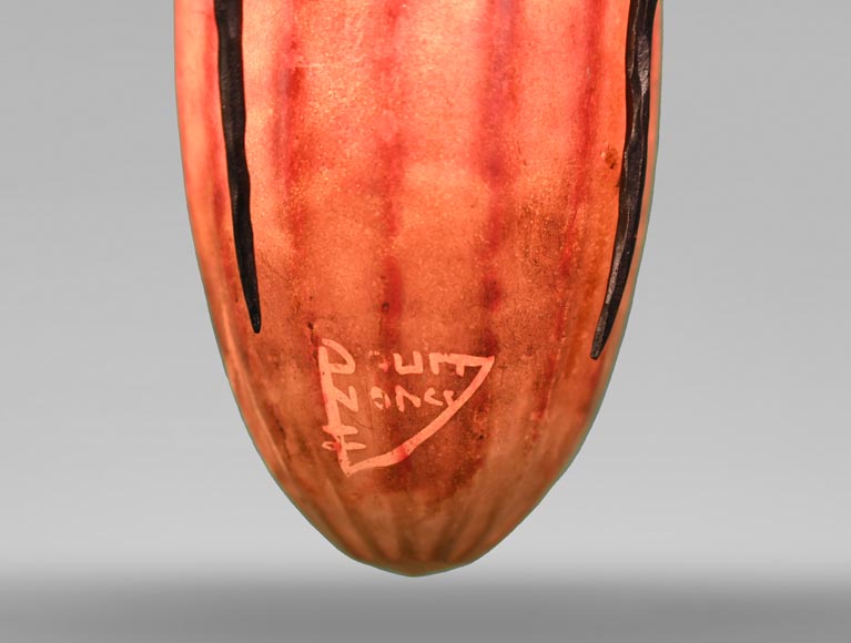 DAUM, Émile ROBERT (attribué à), Lampe en fer forgé délicatement ajouré et verre, vers 1900 DAUM, Émile ROBERT (attribué à), Lampe en fer forgé délicatement ajouré et verre, vers 1900-4