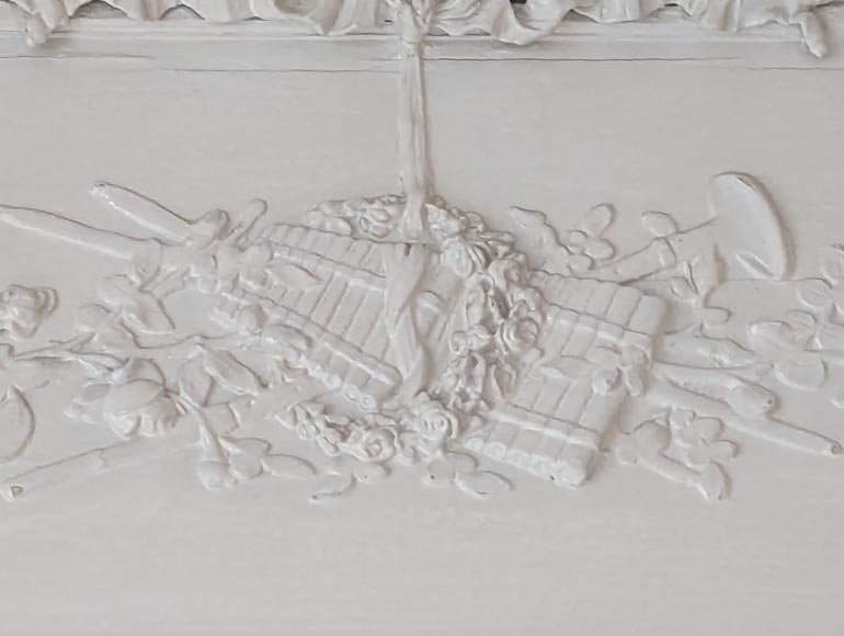 Trumeau de style Louis XVI orné d'une flûte de pan Trumeau de style Louis XVI orné d'une flûte de pan-3