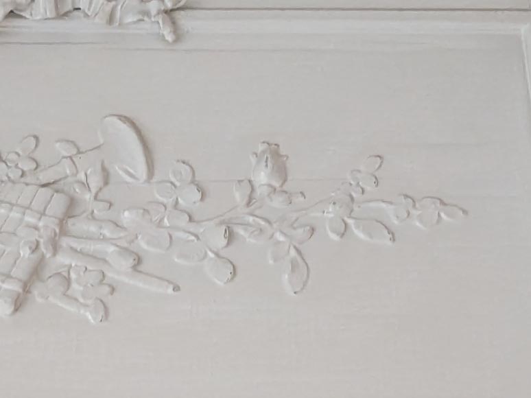 Trumeau de style Louis XVI orné d'une flûte de pan Trumeau de style Louis XVI orné d'une flûte de pan-4