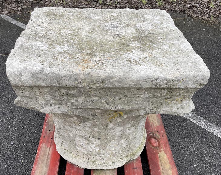 Chapiteau de colonne en pierre, époque Gothique Chapiteau de colonne en pierre, époque Gothique-6