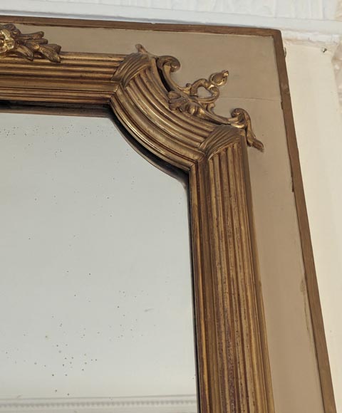 Trumeau doré de style Napoléon III à coquille ajourée Trumeau doré de style Napoléon III à coquille ajourée-4