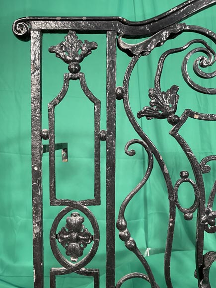 Pare-étincelle en fonte avec coquille, XVIIIe siècle Pare-étincelle en fonte avec coquille, XVIIIe siècle-3