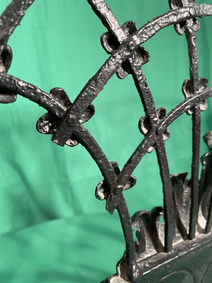 Pare-étincelle en fonte avec coquille, XVIIIe siècle Pare-étincelle en fonte avec coquille, XVIIIe siècle-5