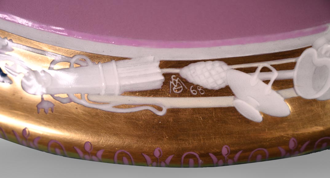 Manufacture de Sèvres, Vase cubiforme à décor de danseurs de corde, 1867-1869 Manufacture de Sèvres, Vase cubiforme à décor de danseurs de corde, 1867-1869-11