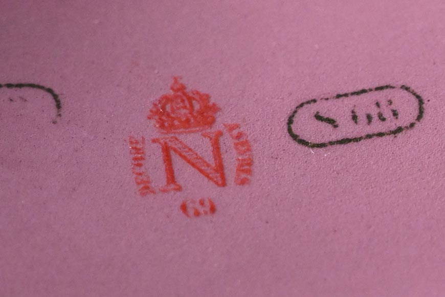 Manufacture de Sèvres, Vase cubiforme à décor de danseurs de corde, 1867-1869 Manufacture de Sèvres, Vase cubiforme à décor de danseurs de corde, 1867-1869-16