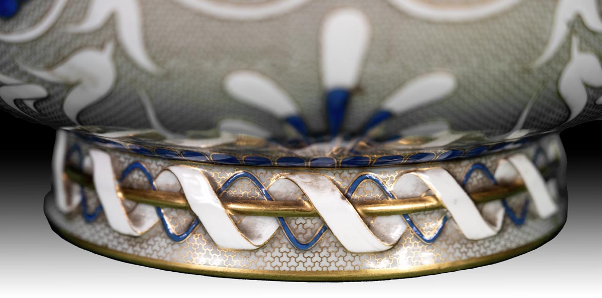 Manufacture de SÈVRES, Vase Delhy, 1852 Manufacture de SÈVRES, Vase Delhy, 1852-5