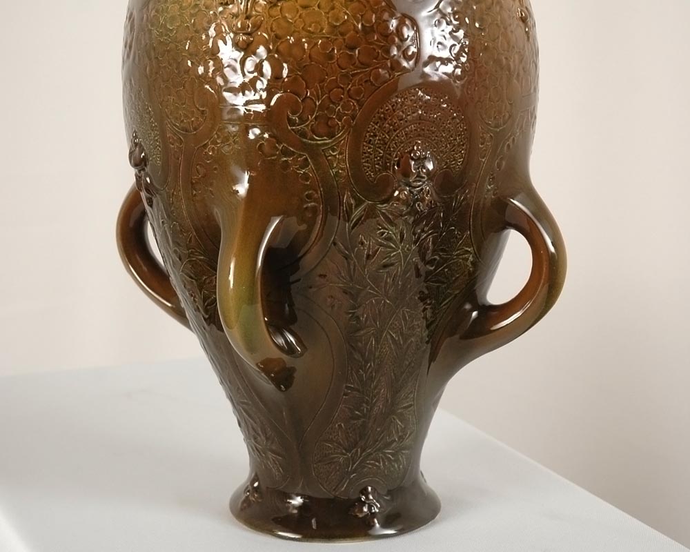 Louis-Robert CARRIER-BELLEUSE (1848 - 1913) et FAÏENCERIE DE CHOISY LE ROI (1863 - 1938) : "Enfants et Papillons" Louis-Robert CARRIER-BELLEUSE (1848 - 1913) et FAÏENCERIE DE CHOISY LE ROI (1863 - 1938) : "Enfants et Papillons"-6