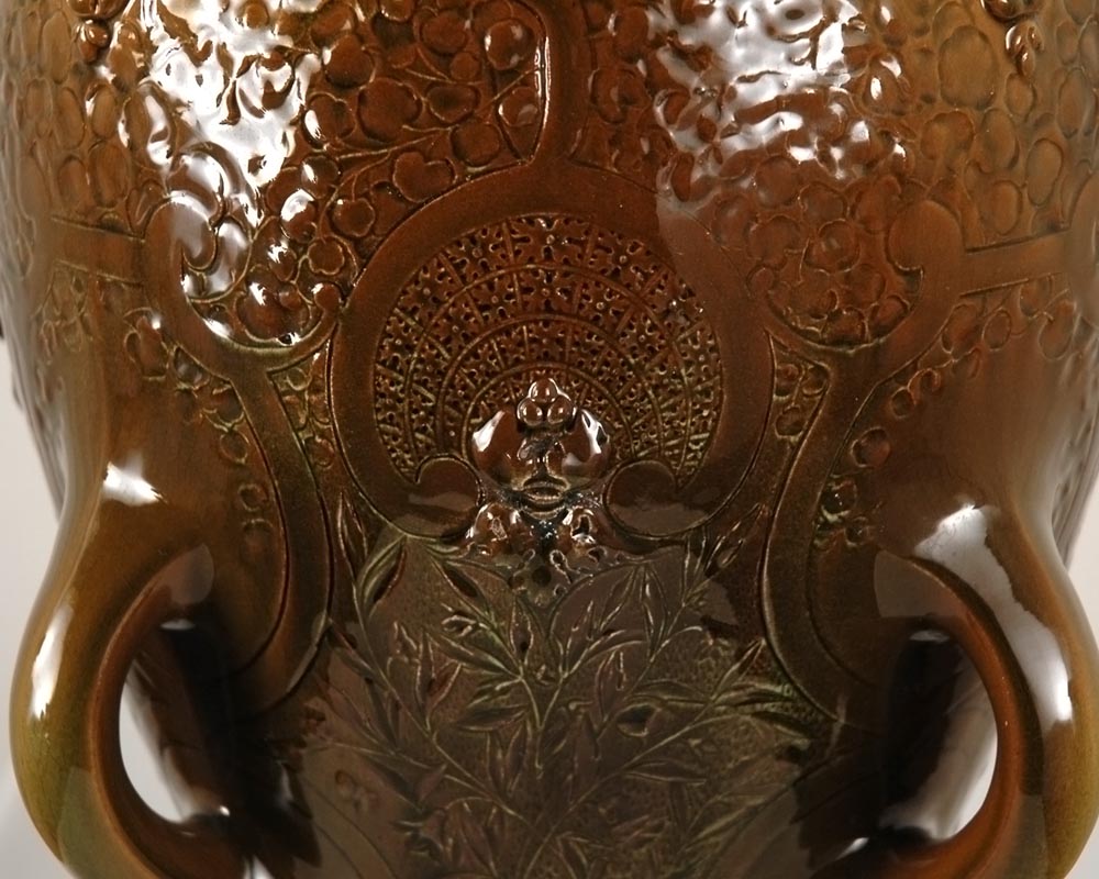 Louis-Robert CARRIER-BELLEUSE (1848 - 1913) et FAÏENCERIE DE CHOISY LE ROI (1863 - 1938) : "Enfants et Papillons" Louis-Robert CARRIER-BELLEUSE (1848 - 1913) et FAÏENCERIE DE CHOISY LE ROI (1863 - 1938) : "Enfants et Papillons"-7