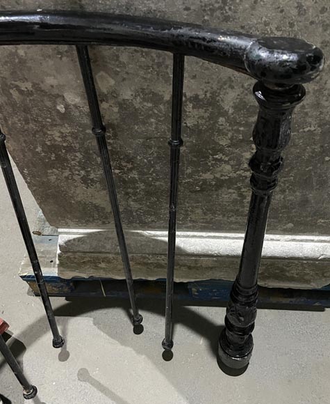 Escalier en colimaçon en chêne peint Escalier en colimaçon en chêne peint-3