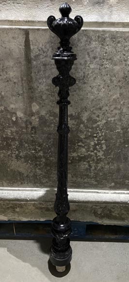 Escalier en colimaçon en chêne peint Escalier en colimaçon en chêne peint-4