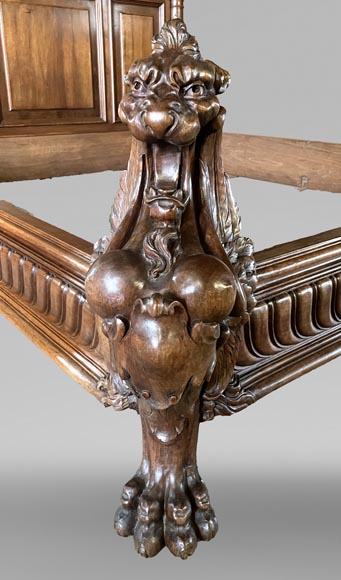 Lit Napoléon III en noyer, XIXe siècle Lit Napoléon III en noyer, XIXe siècle-11