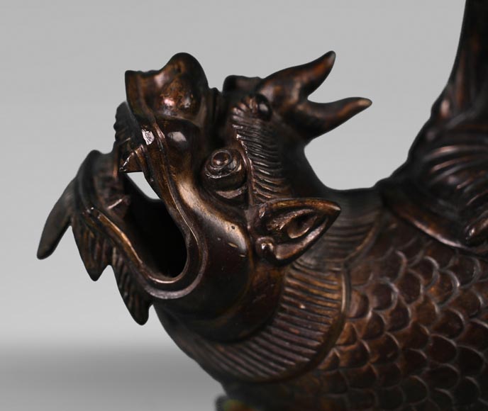 Ferdinand DUVINAGE (attribué à), Ensemble japonisant composé d'un encrier et d'une paire de bougeoirs, vers 1867-1874 Ferdinand DUVINAGE (attribué à), Ensemble japonisant composé d'un encrier et d'une paire de bougeoirs, vers 1867-1874-4