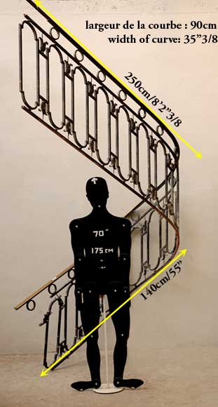 Rampe d'escalier en fer forgé avec main courante en laiton Rampe d'escalier en fer forgé avec main courante en laiton-4