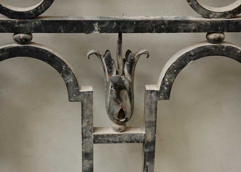 Rampe d'escalier en fer forgé avec main courante en laiton Rampe d'escalier en fer forgé avec main courante en laiton-6