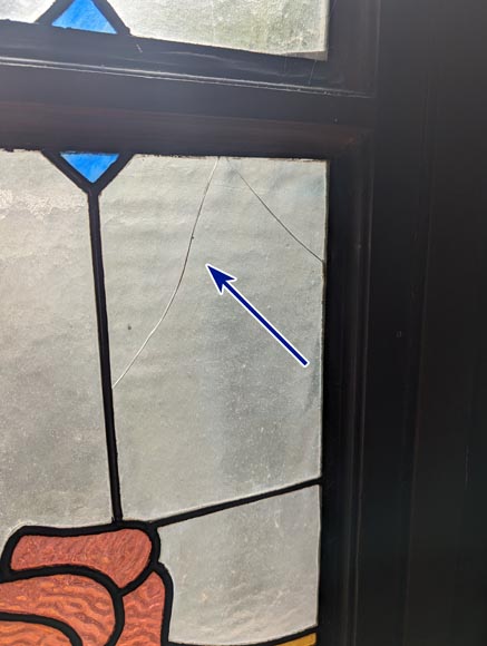 Grand vitrail de style Napoléon III au décors de roses Grand vitrail de style Napoléon III au décors de roses-10