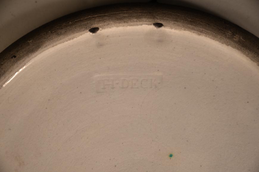 Théodore DECK, Plat d’ornement en céramique émaillée au décor de fleurs de pavot Théodore DECK, Plat d’ornement en céramique émaillée au décor de fleurs de pavot-8