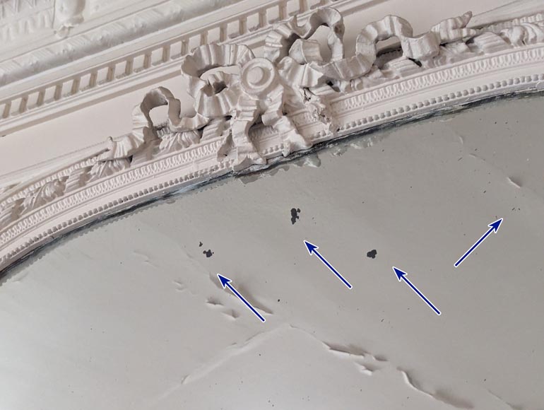 Trumeau de style Louis XVI au miroir arrondi et décoré d'un ruban Trumeau de style Louis XVI au miroir arrondi et décoré d'un ruban-2