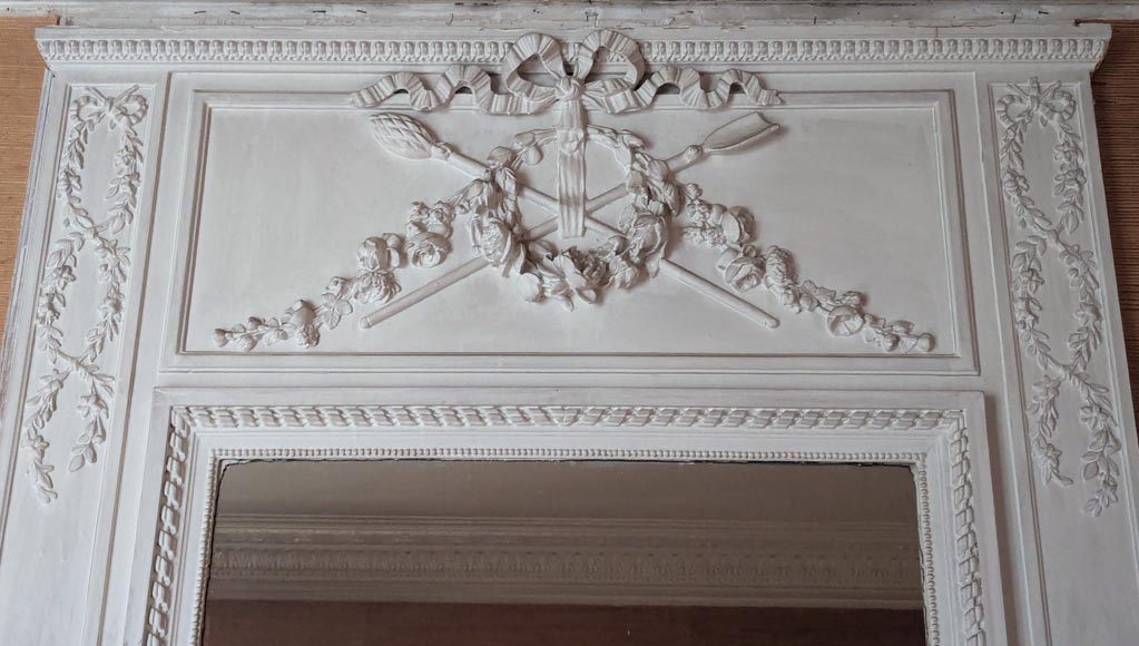 Petit trumeau de style Louis XVI à couronne de roses Petit trumeau de style Louis XVI à couronne de roses-1