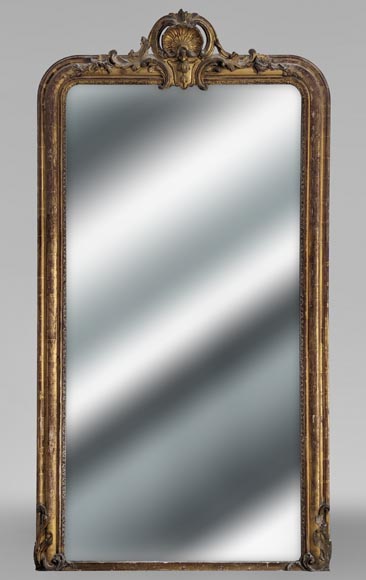 Trumeau doré de style Louis XV à coquille ajourée Trumeau doré de style Louis XV à coquille ajourée-0