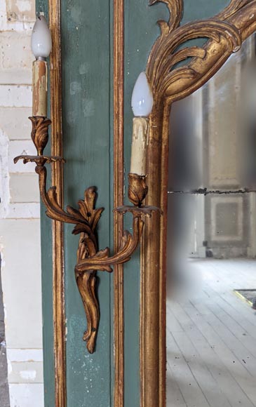 Trumeau doré d'époque Louis XV avec appliques et décoré d'une peinture Trumeau doré d'époque Louis XV avec appliques et décoré d'une peinture-9