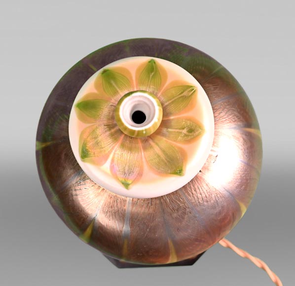 Ateliers TIFFANY, Lampe de mosquée en verre « favrile », début du XXe siècle Ateliers TIFFANY, Lampe de mosquée en verre « favrile », début du XXe siècle-2