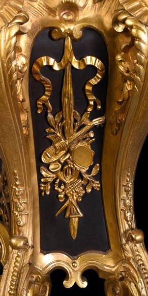 H&F Paris, Cartel aux quatre espagnolettes, XIXe siècle H&F Paris, Cartel aux quatre espagnolettes, XIXe siècle-12