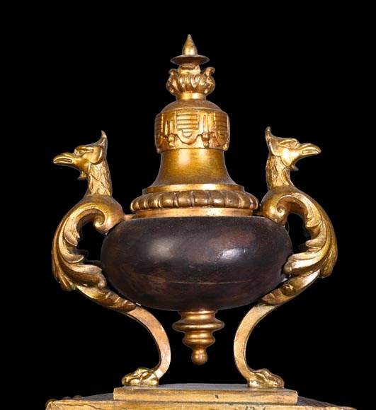 H&F Paris, Cartel aux quatre espagnolettes, XIXe siècle H&F Paris, Cartel aux quatre espagnolettes, XIXe siècle-16