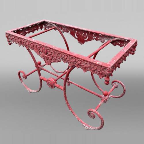 Piètement de table Napoléon III en fonte peinte