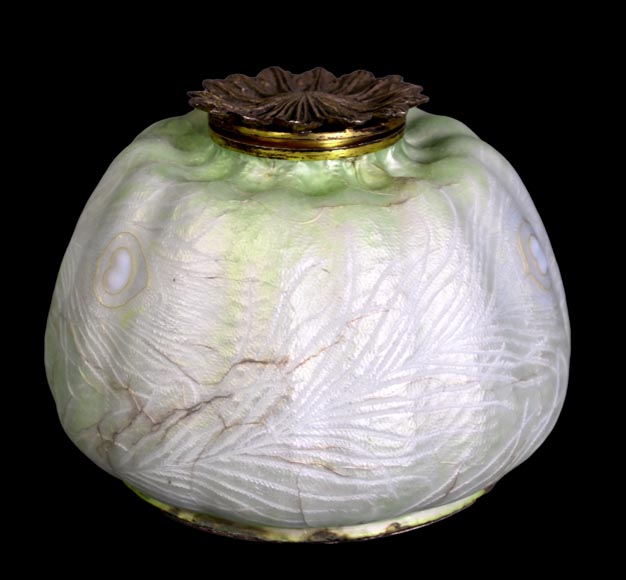 Eugène FEUILLÂTRE, Encrier « pavot », vers 1898 Eugène FEUILLÂTRE, Encrier « pavot », vers 1898-1