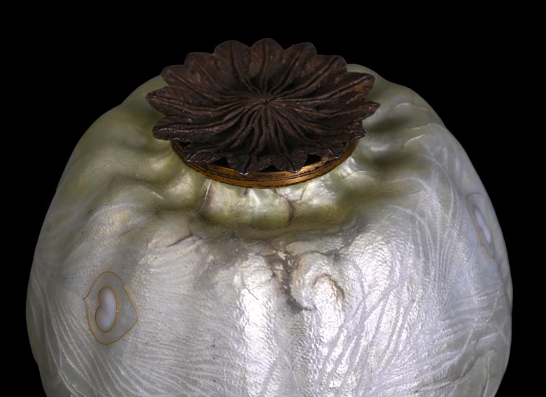 Eugène FEUILLÂTRE, Encrier « pavot », vers 1898 Eugène FEUILLÂTRE, Encrier « pavot », vers 1898-9